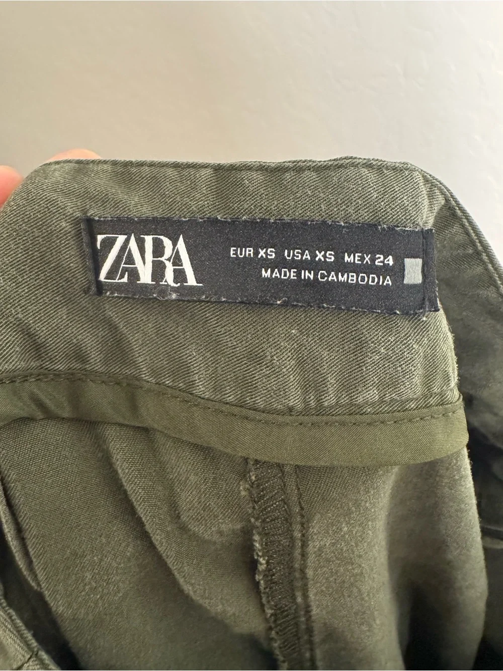 Zara High Rise Wide Leg Olive Green Pleated Utility Crop Culotte Pants